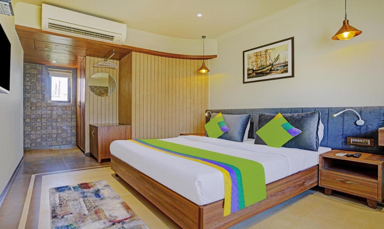 Treebo Olive Nest Hotell Mumbai Exteriör bild
