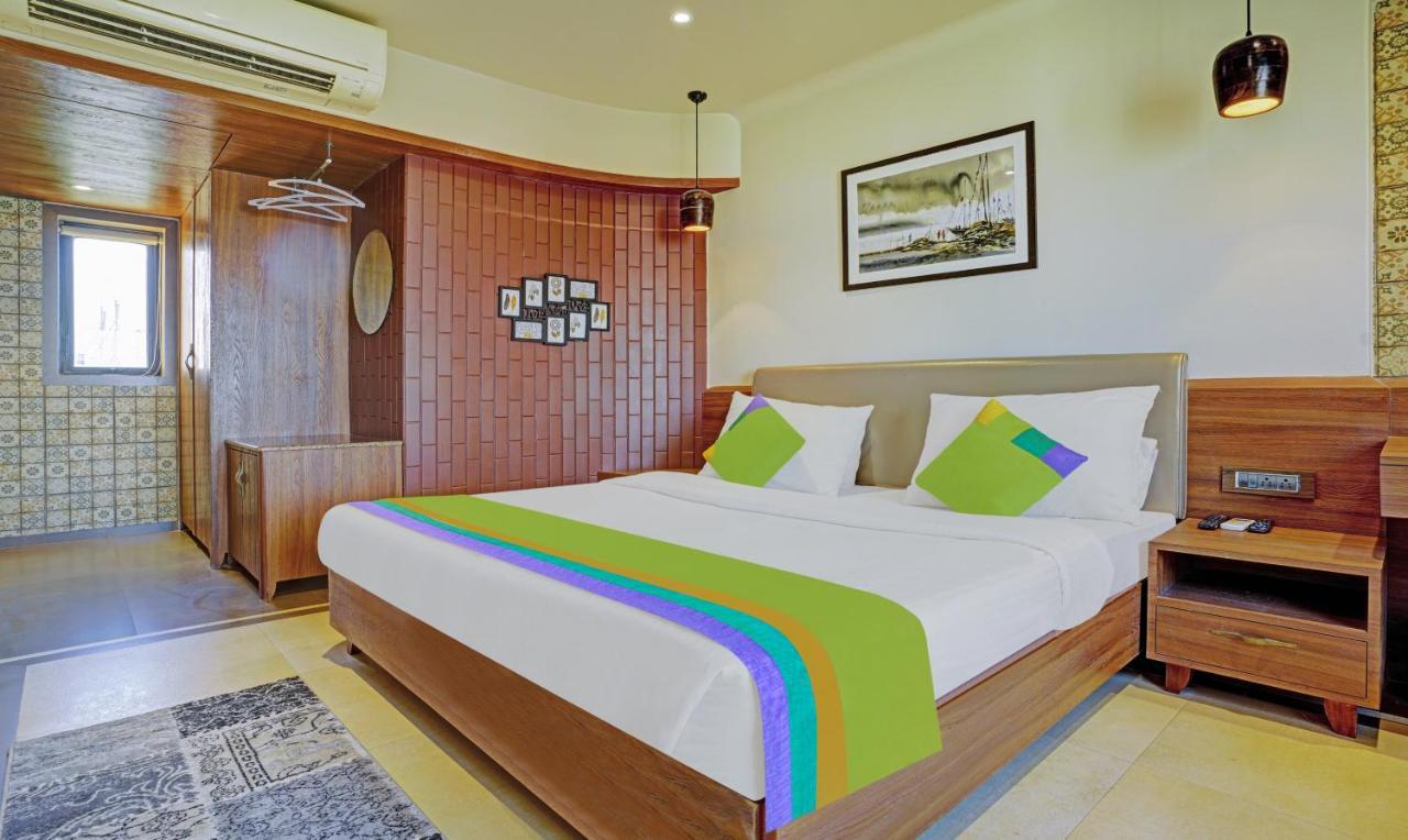 Treebo Olive Nest Hotell Mumbai Exteriör bild