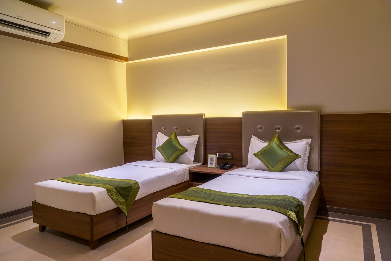 Treebo Olive Nest Hotell Mumbai Exteriör bild